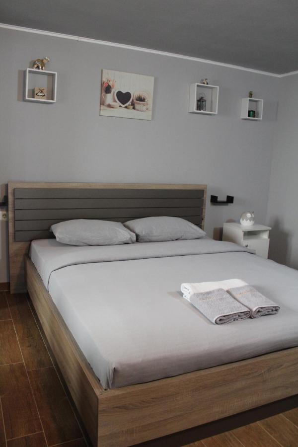 Apartman Daca Podgorica Extérieur photo