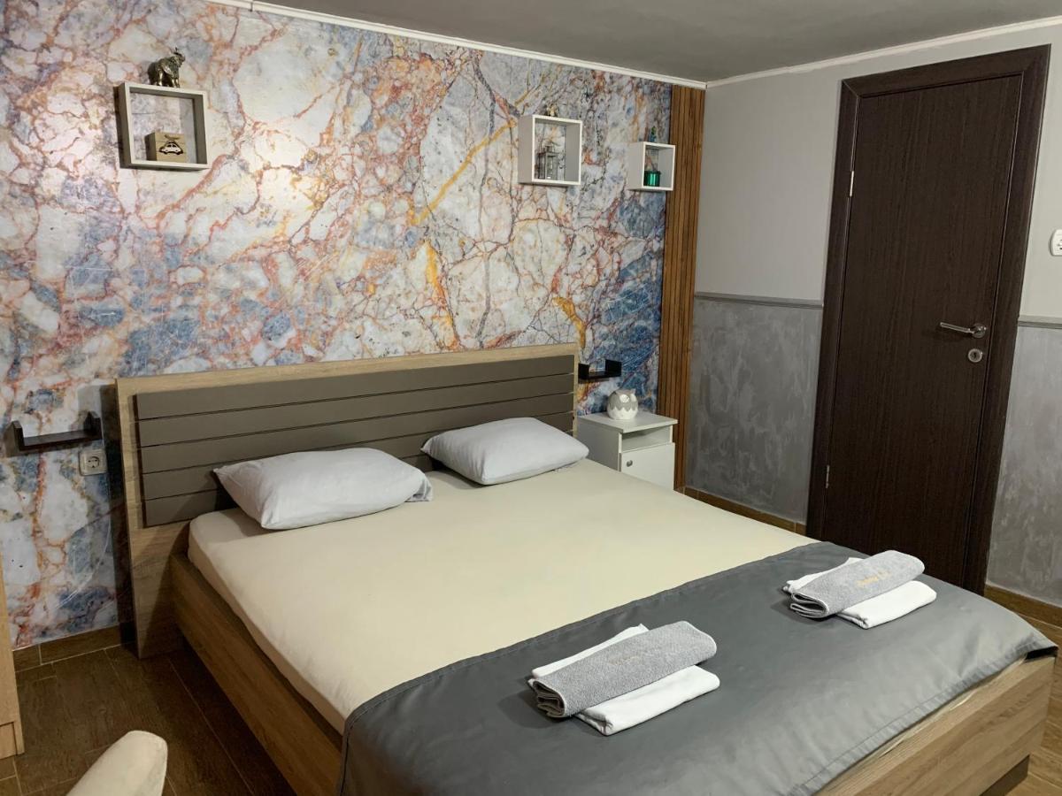Apartman Daca Podgorica Extérieur photo