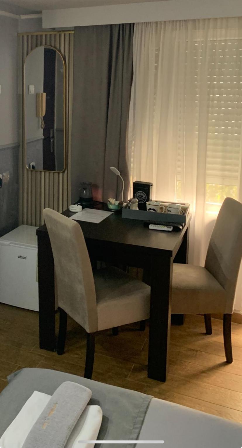 Apartman Daca Podgorica Extérieur photo